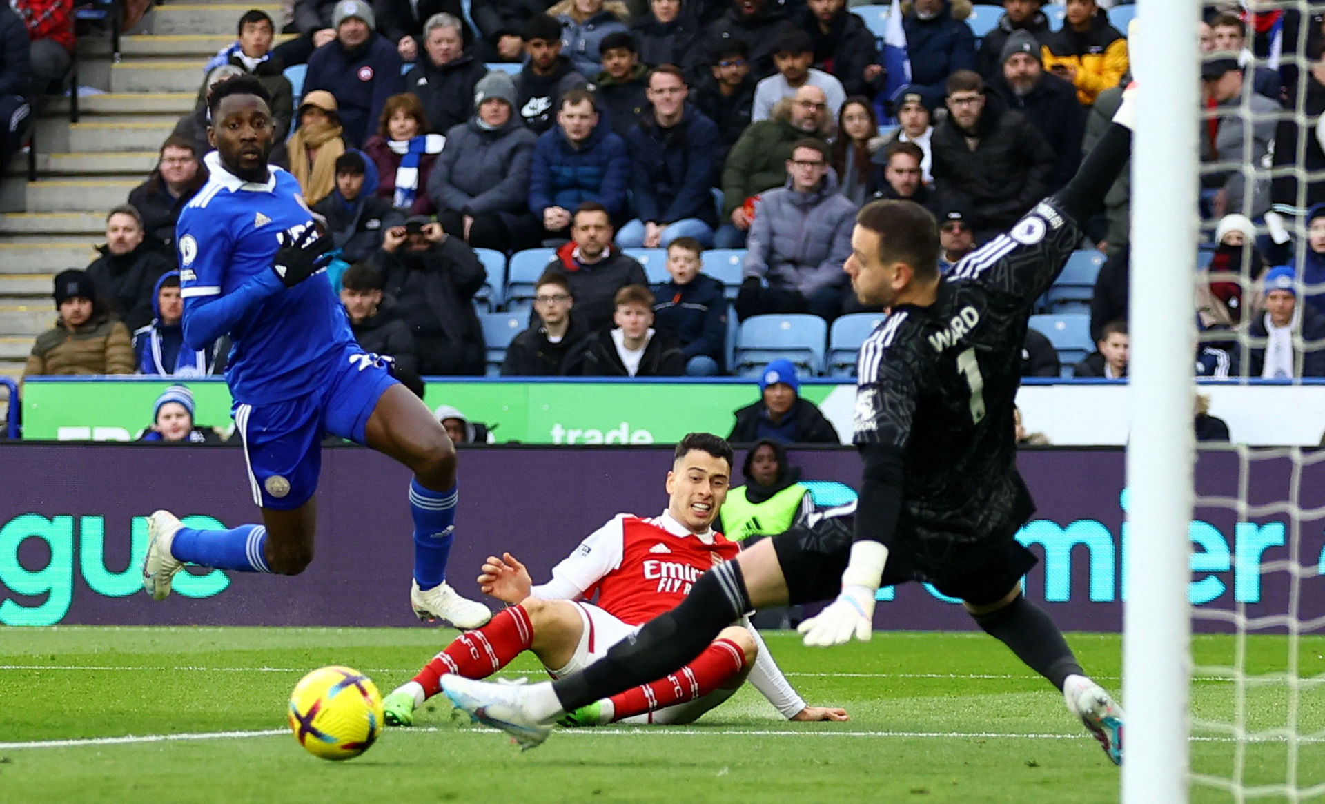 他在那儿的 他在那儿的